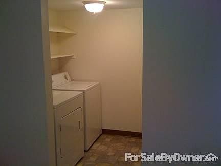 3rd image of 724 Sturgis Dr
