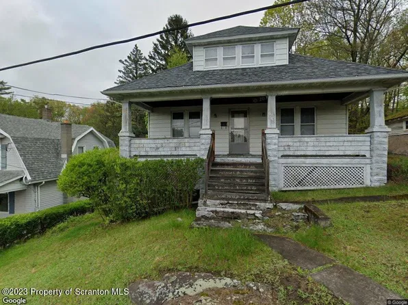204 Grove St, Avoca, PA 18641