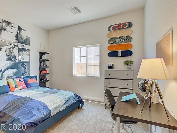 4th image of 219 W La Madre Way