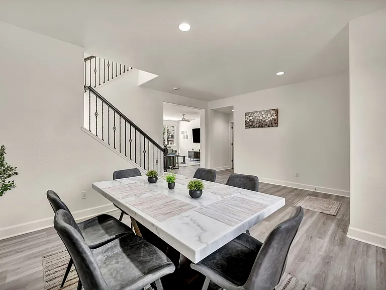 10677 Foxberry Park Dr — Photo 15