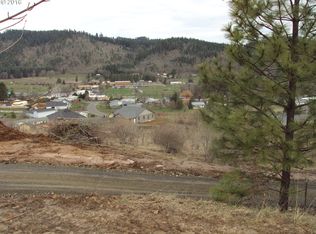 440 NW Spring St, White Salmon, WA 98672