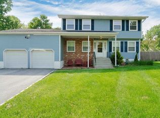 32 Crosby Ct #0, Fishkill, NY 12524
