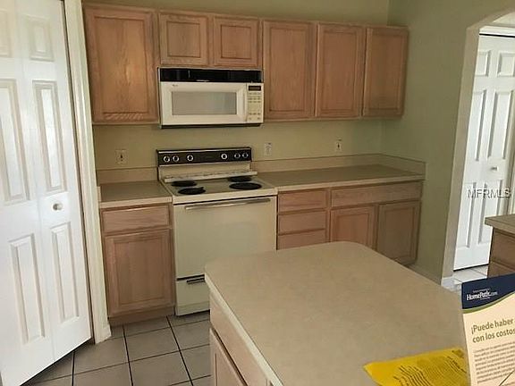 5th image of 1025 Humphrey Blvd