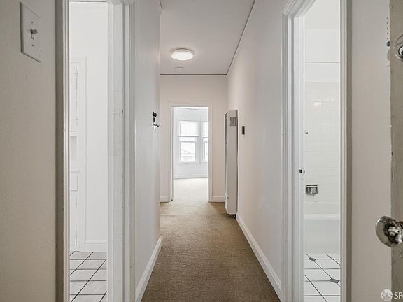 4th image of 880 26th Ave