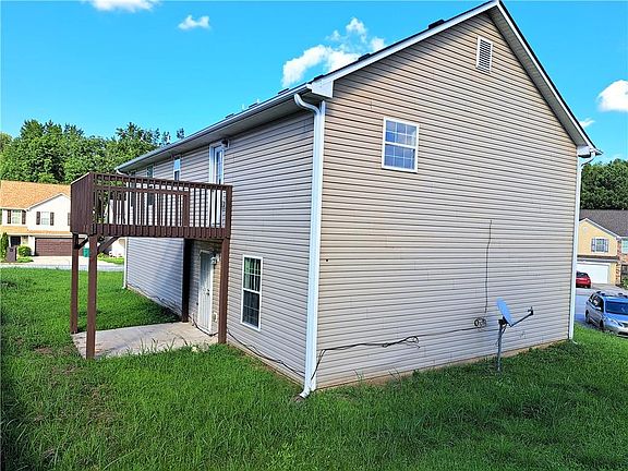 3rd image of 3959 Keystone Pl