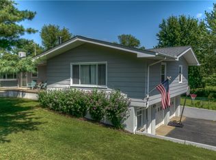 18233 Quarry Rd, Wellington, OH 44090