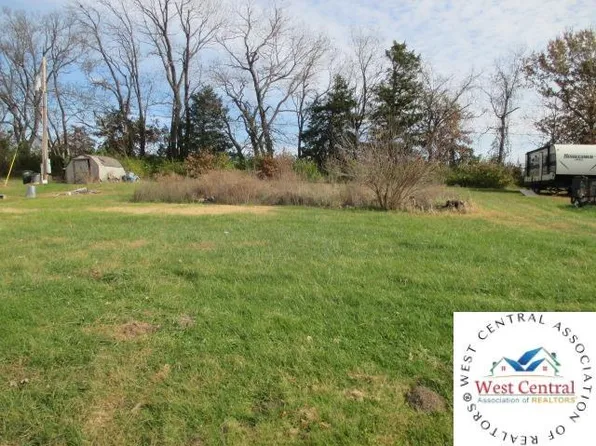 3158 Elsie Dr, Sedalia, MO 65301