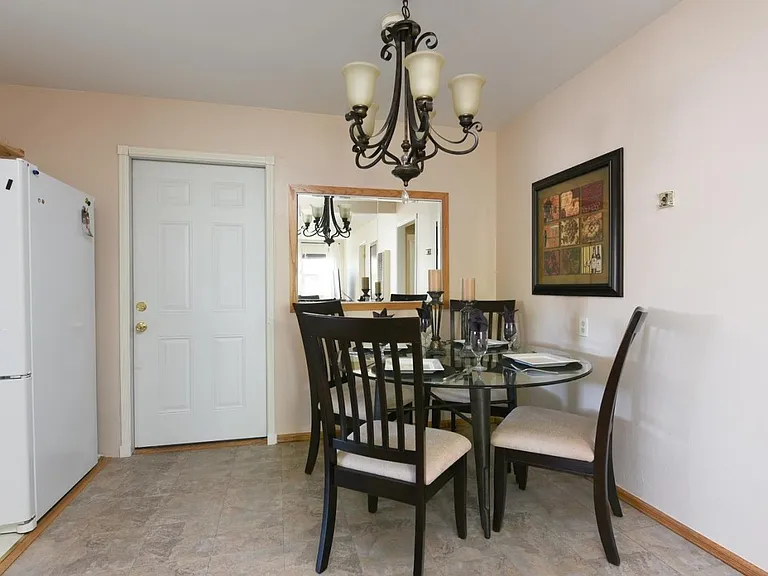 2501 Borax Dr — Photo 3