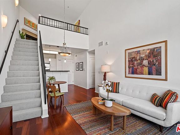 4th image of 100 S Alameda St #4XX