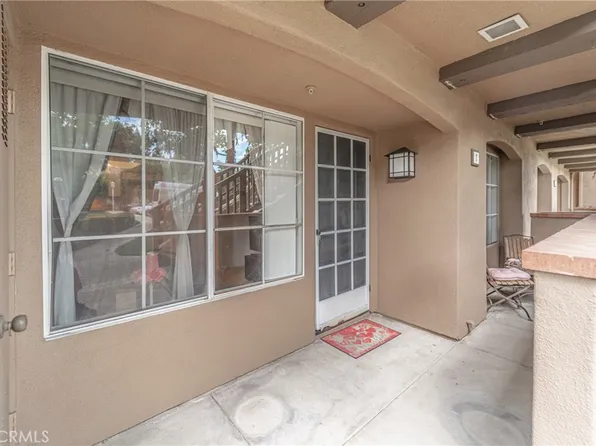120 S Cross Creek Rd, Orange, CA 92869