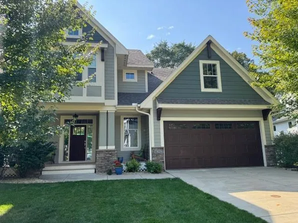14267 Shady Beach Dr NE, Prior Lake, MN 55372