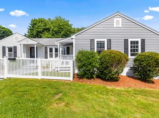 18 King St, Old Saybrook, CT 06475