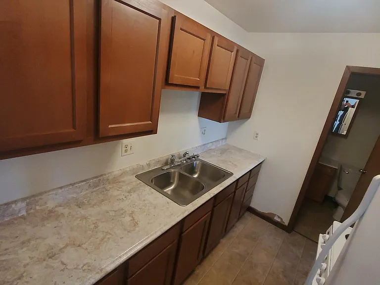 919 Gould St #17 — Photo 7