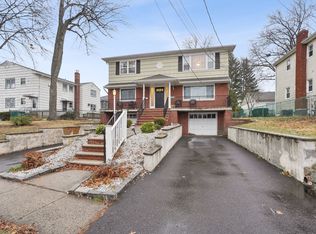 233 Rankin Ave, Cranford, NJ 07016