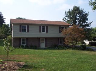 1052 Florist Rd, Abingdon, VA 24210