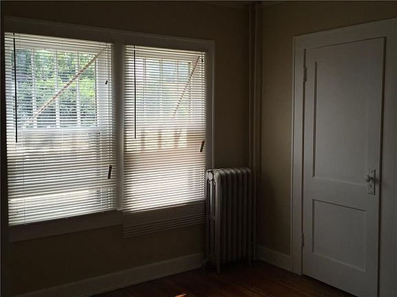 3rd image of 3621 Salem St