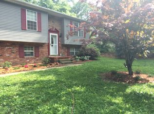 1453 Whites Cove Ct, Pasadena, MD 21122