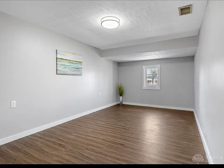 4447 Blueberry Ave — Photo 13