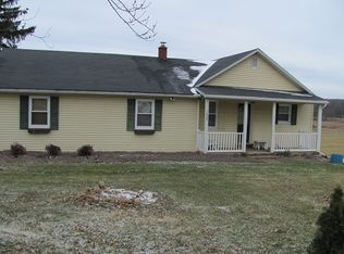 1622 Springs Rd, Springs, PA 15562