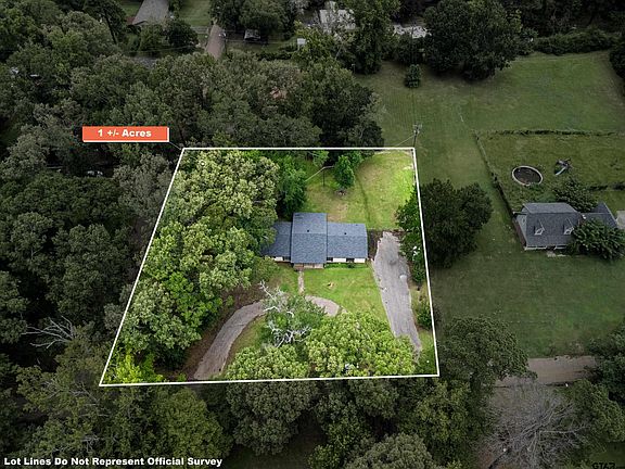 3rd image of 104 Timberlane Rd