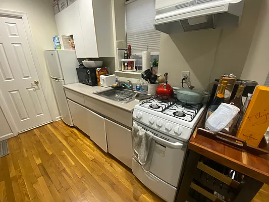 Rented by Compass | media 6