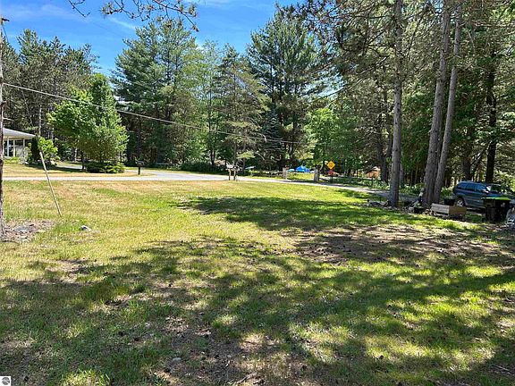 5th image of 4734 Benchley Dr