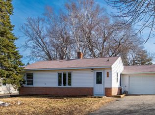 219 S Dayton Ave, Parkers Prairie, MN 56361