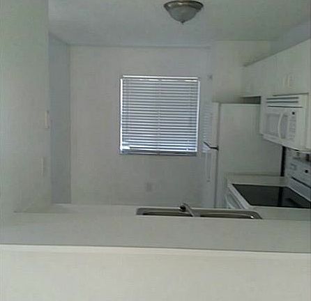 4th image of 13940 SW 176th St