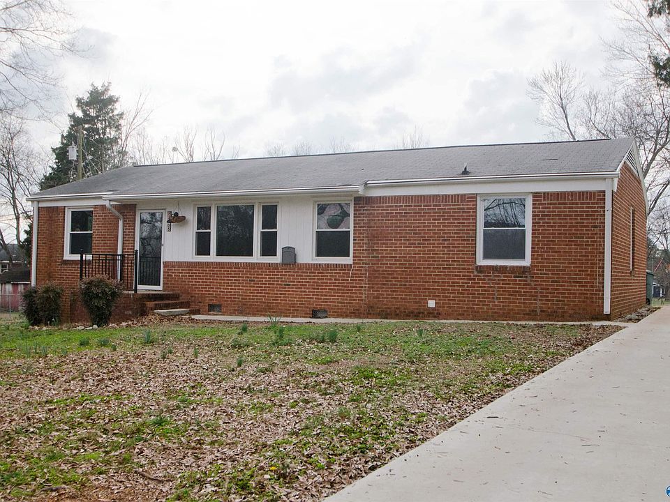 1st image of 2205 E Arbor Dr NW