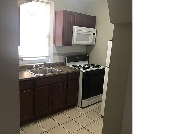 4th image of 7223 Grays Ave