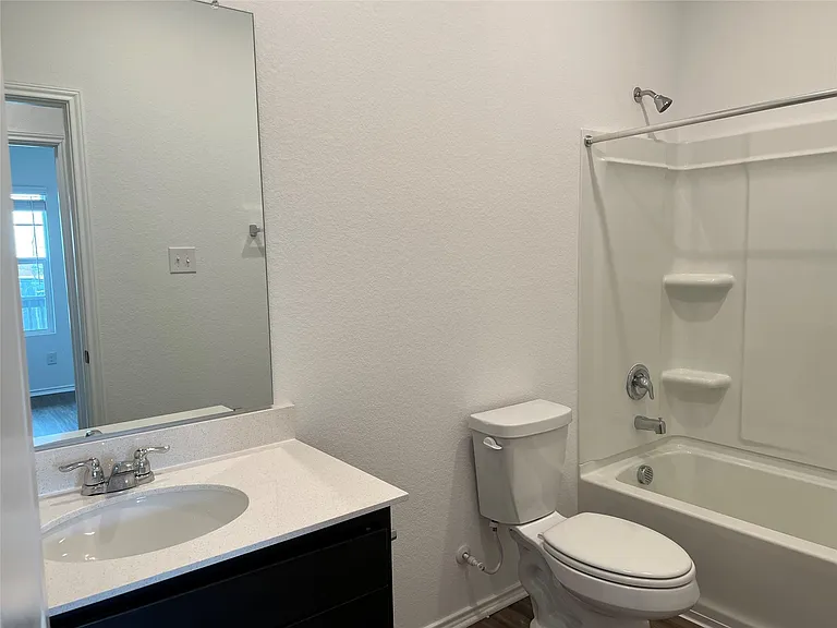 415 Halfmoon Dr — Photo 11
