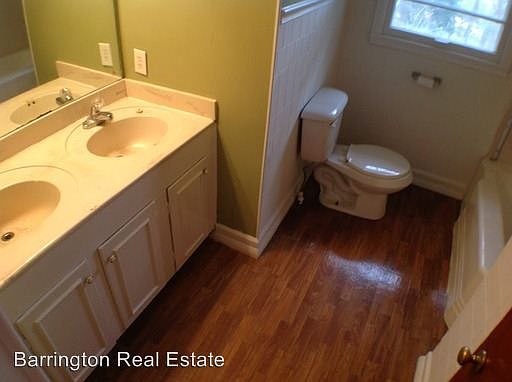 5th image of 1209 Skyline Dr