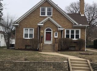 631 James Ave, Rockford, IL 61107