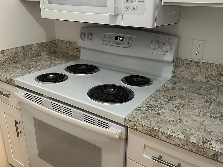 5508 Pokeweed Ct — Photo 2