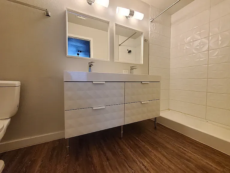 4229 N 17th St #7 — Photo 2