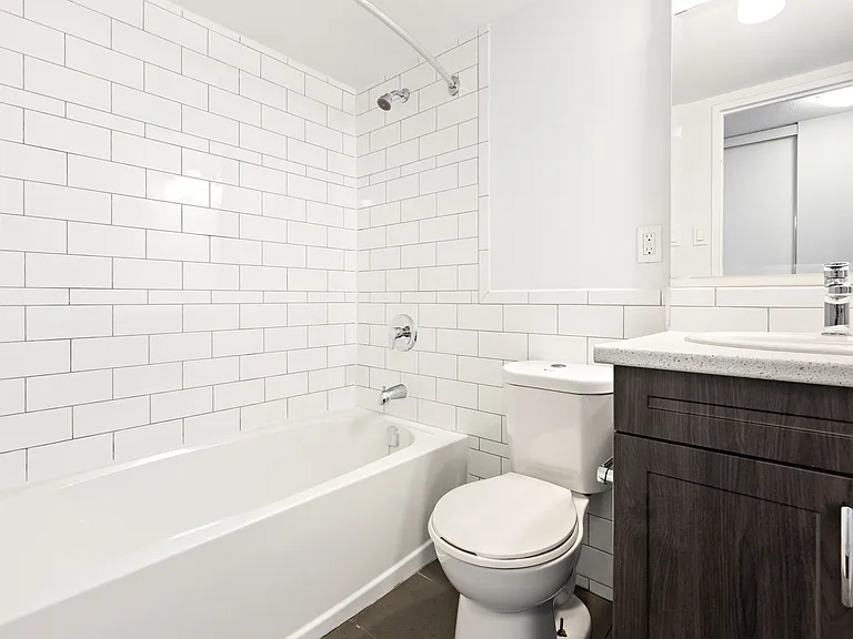 550 Langs Rd — Photo 11