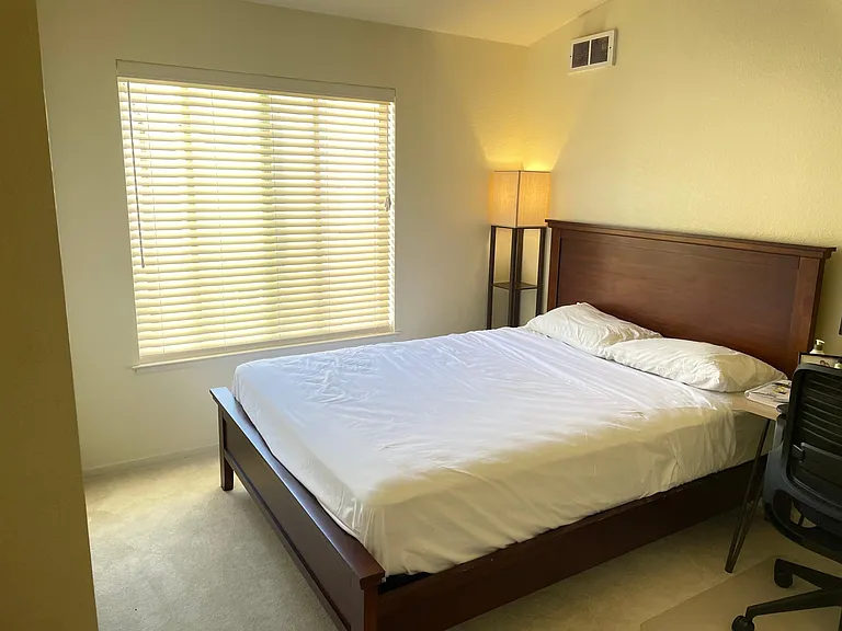 Second ensuite bedroom