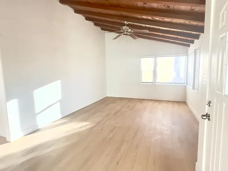 106 E Avenida Ramona #A — Photo 20