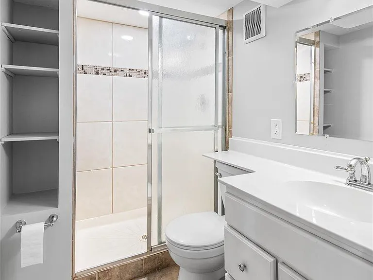 24060 N Lakeside Dr — Photo 25
