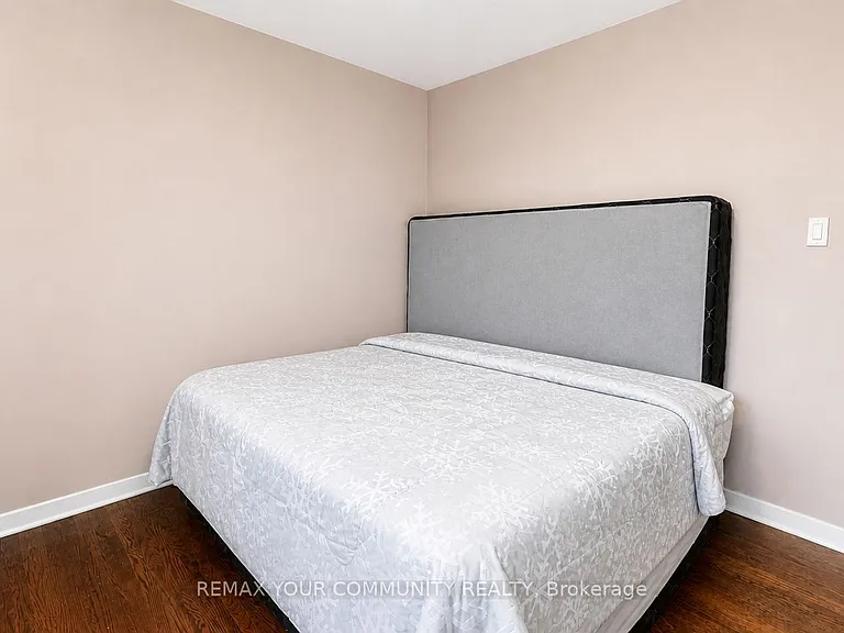 7 Digby Ct #MAIN — Photo 28