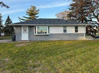 2359 Indian Way, North Saint Paul, MN 55109