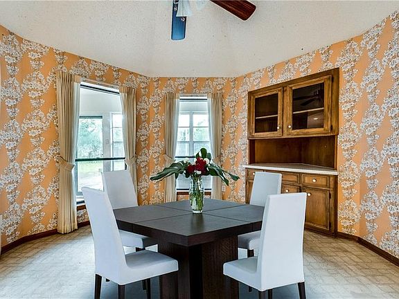4th image of 5625 Ledgestone Dr