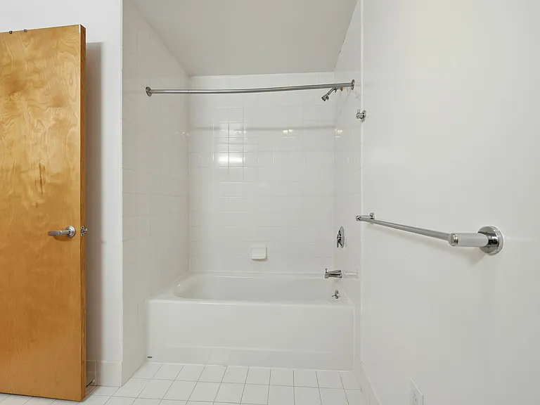 2001 McAllister St #145 — Photo 22