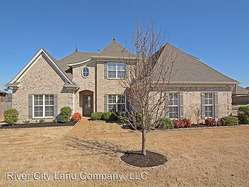 1st image of 2216 Applemill Dr