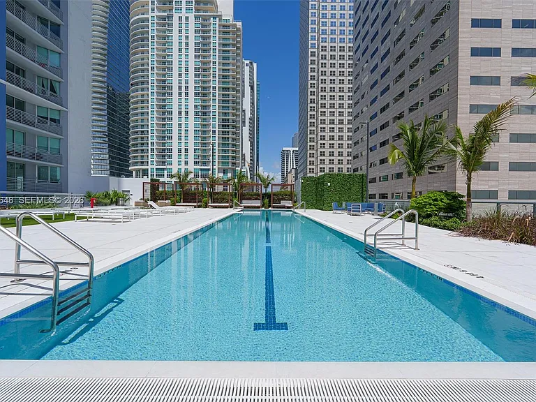 335 Biscayne Blvd #4112 — Photo 73