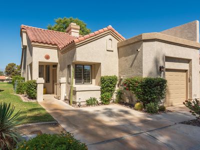 (Undisclosed Address), Palm Desert, CA, 92211