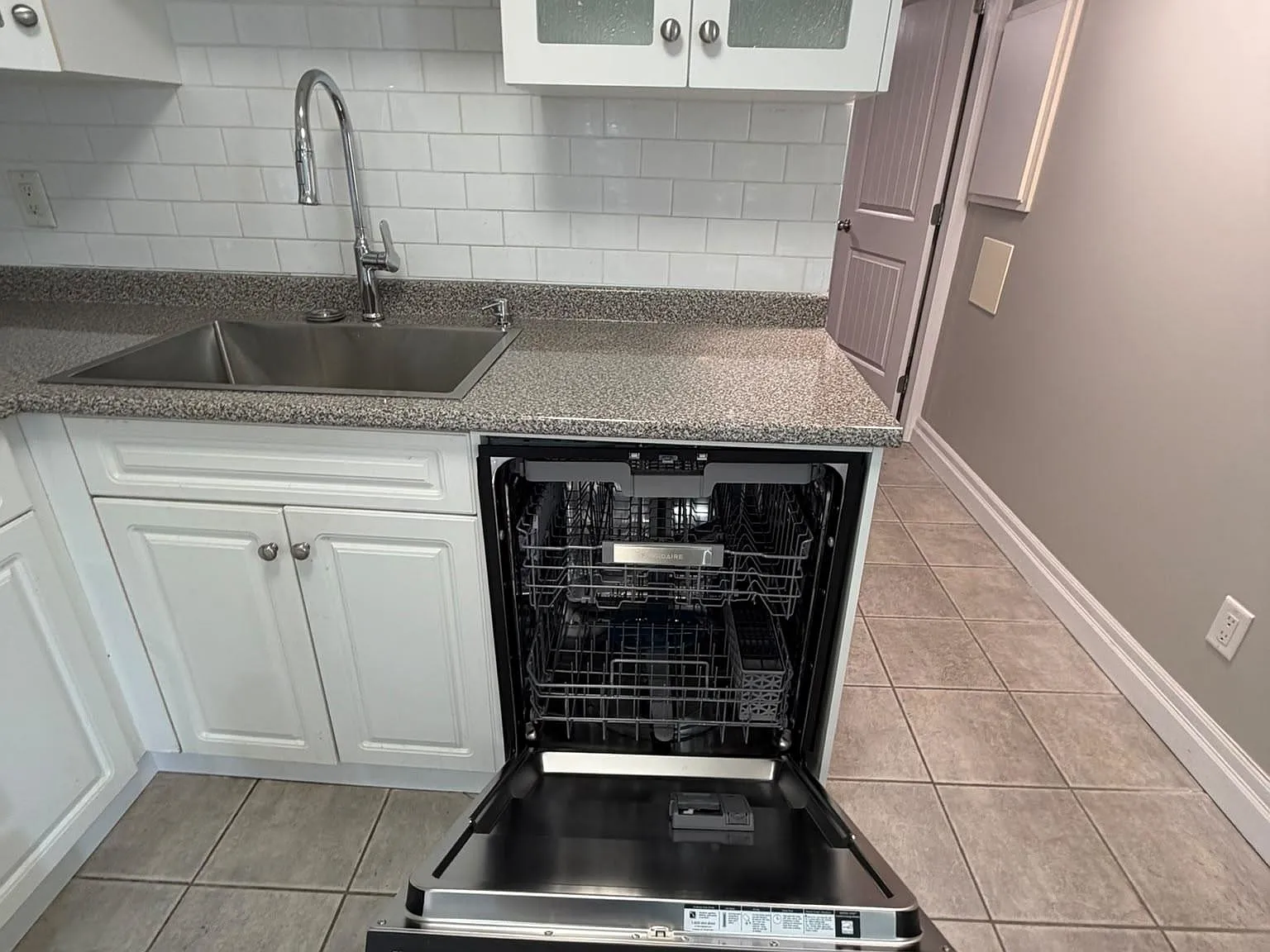 1 bed, 475 sqft, $1,650 — Photo 3