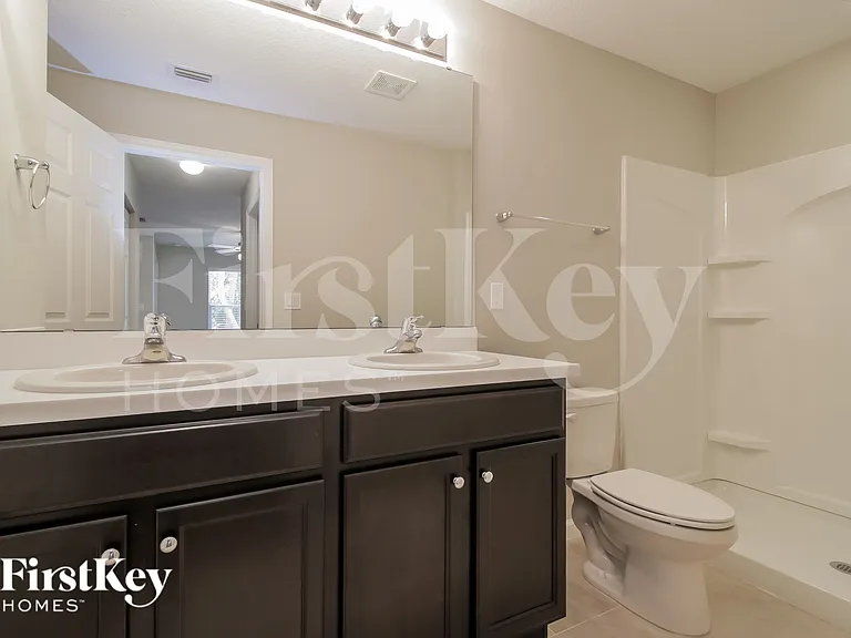 1099 Braddock Ave SE — Photo 10