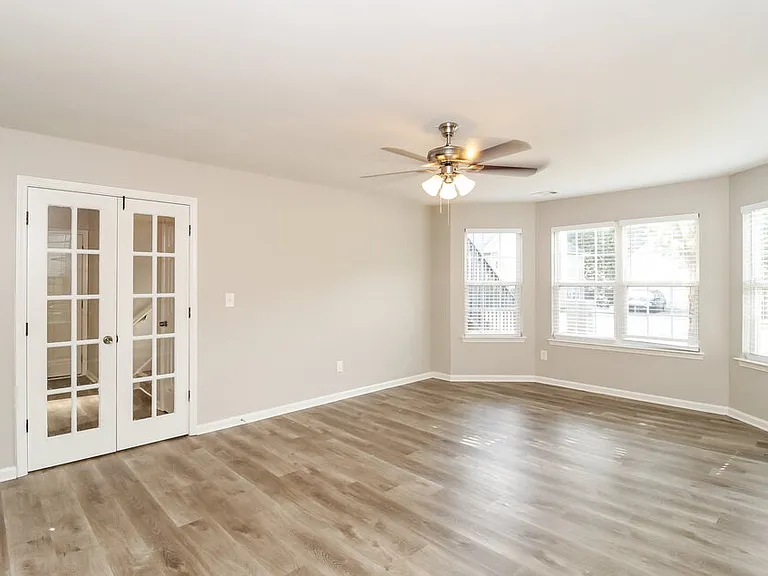 11562 Registry Blvd — Photo 15
