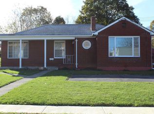 21 Hillside Ave, Wappingers Falls, NY 12590